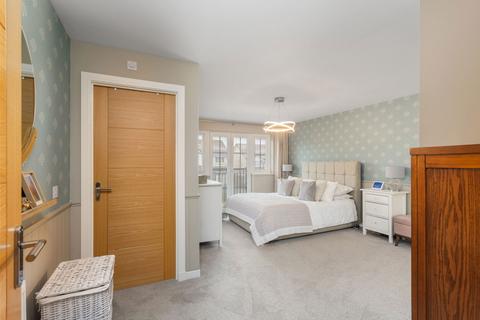 5 bedroom detached house for sale, Thriepmuir Walk, Livingston EH54