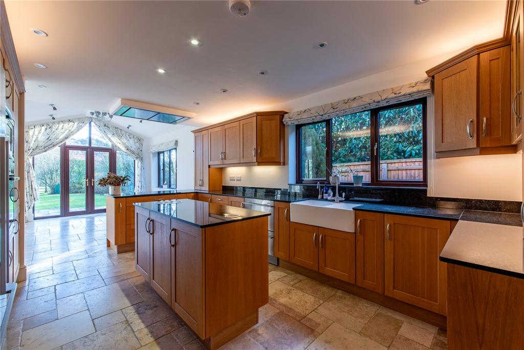 Kitchen/Breakfast