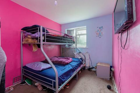 13 Wylands Road, Slough, SL3 8JT
