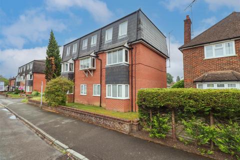 undefined, Albert Street, Fleet GU51