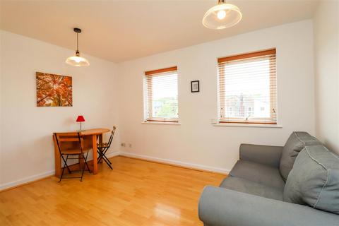 undefined, Albert Street, Fleet GU51