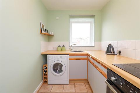 undefined, Albert Street, Fleet GU51