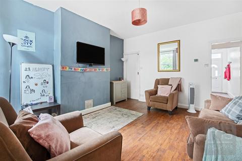 21 Albert Road, Lenton, Nottingham, NG7 2EX