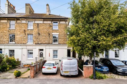 1 bedroom flat for sale, Saxon Street, Dover, CT17