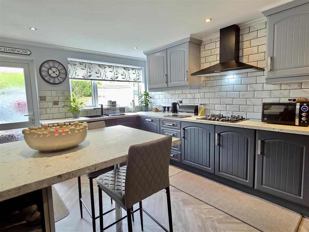Breakfast kitchen