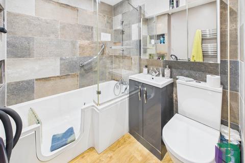 undefined, Aspley Court, Woburn Sands MK17