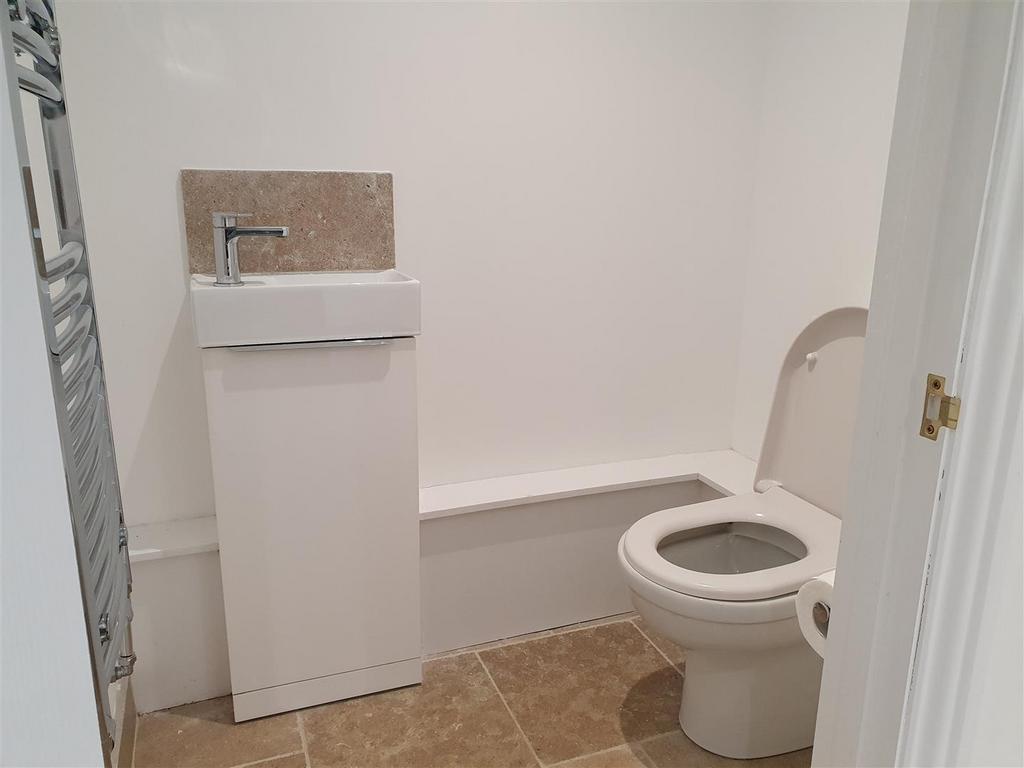 Downstairs wc.jpg