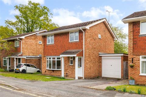 6 Cedar Drive, Ascot, SL5 0UA