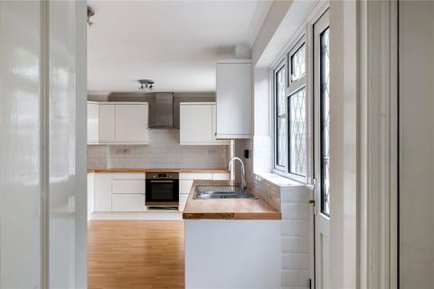 6 Cedar Drive, Ascot, SL5 0UA