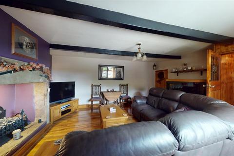 2 bedroom cottage for sale, Roper Lane, Queensbury, Bradford