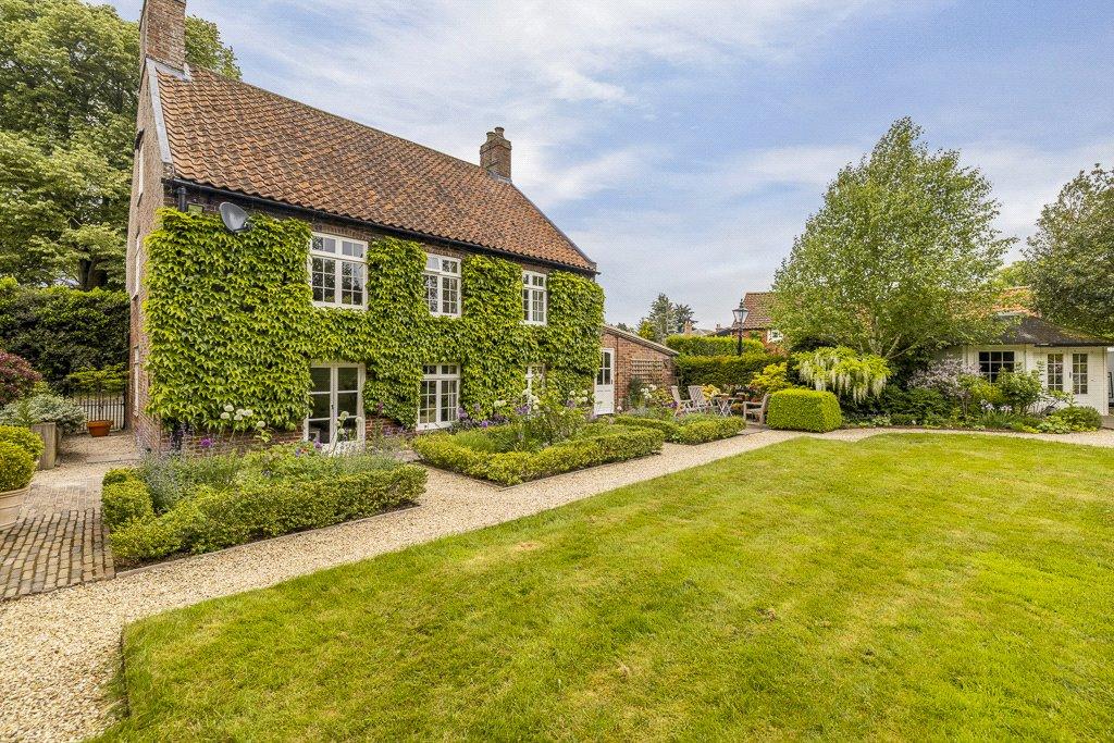 Rear Gardens