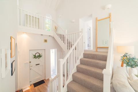 5 bedroom detached house for sale, Hillcroft, Heol Y Cawl, Dinas Powys, The Vale Of Glamorgan. CF64 4AH