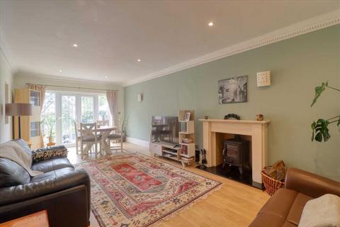 undefined, Clacton on Sea CO15
