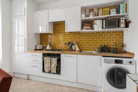 46a Argyle Avenue, Hounslow, TW3 2LF
