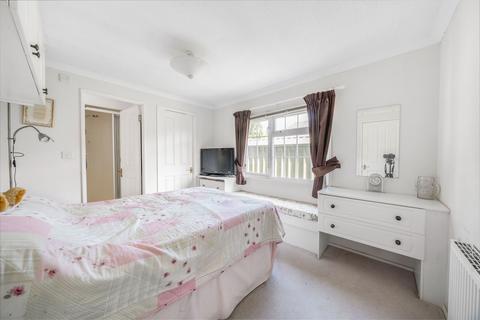 2 bedroom park home for sale, Eastbourne Road, Uckfield TN22