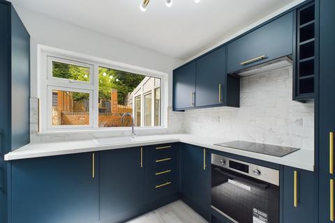 3 bedroom semi-detached house for sale, Lindsay Avenue, Hitchin, SG4