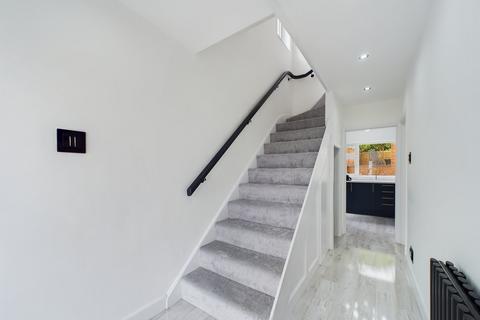 3 bedroom semi-detached house for sale, Lindsay Avenue, Hitchin, SG4