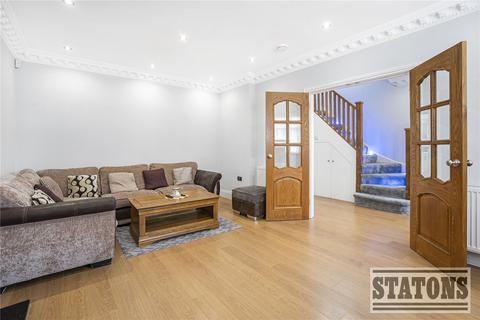 5 bedroom semi-detached house for sale, Sussex Way, Cockfosters, EN4