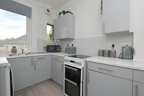 36 Birkenside, Gorebridge, EH23 4JB