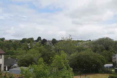 36 Birkenside, Gorebridge, EH23 4JB