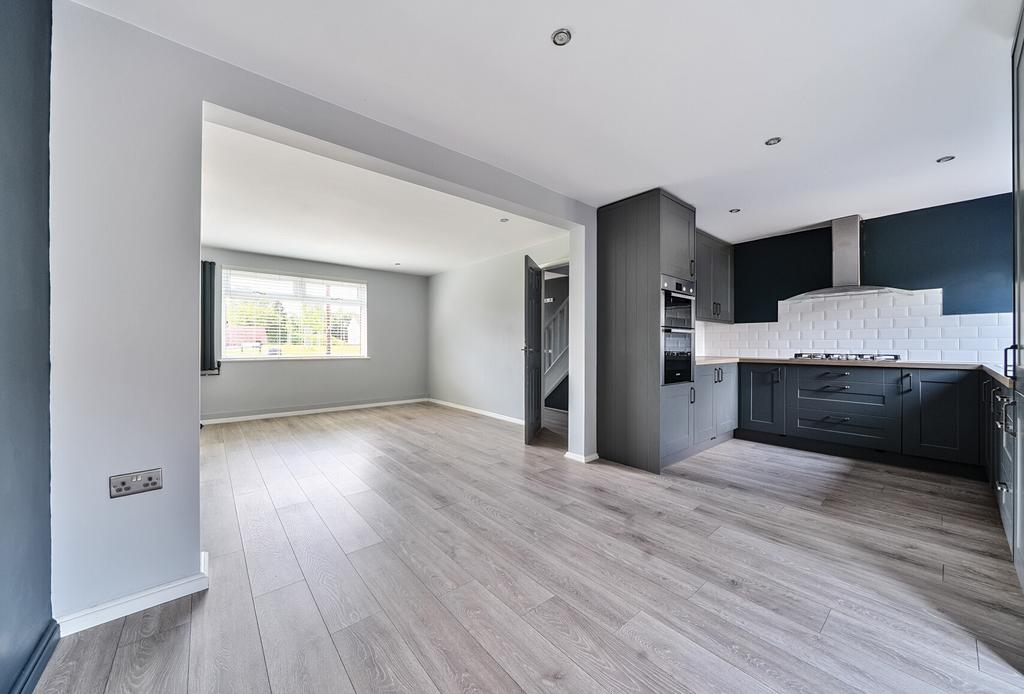 1304037-19-683ed7...