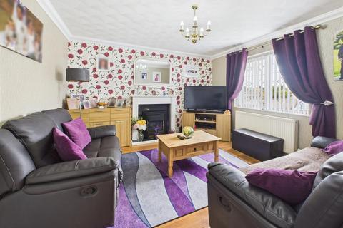69 Gurney Avenue, Tuffley, Gloucester, GL4 0YB