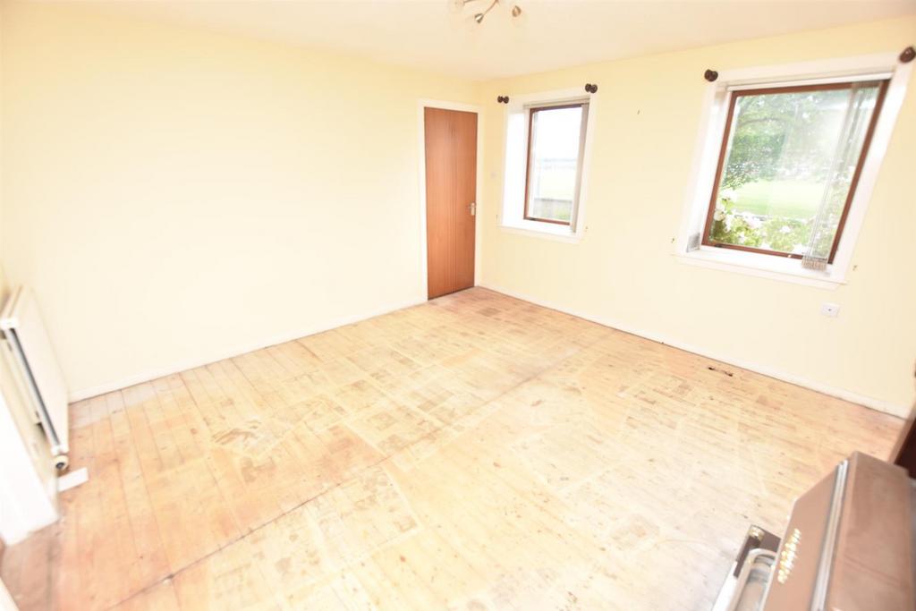 LOUNGE-2.jpg