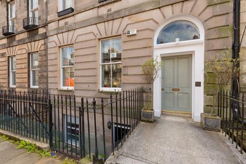 2 bedroom ground floor flat for sale, 27/1 Albany Street, New Town, Edinburgh, EH1 3QN