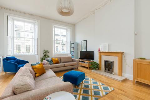 2 bedroom ground floor flat for sale, 27/1 Albany Street, New Town, Edinburgh, EH1 3QN