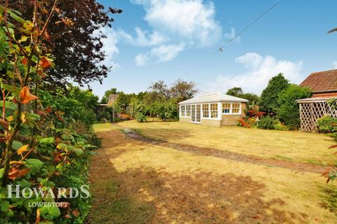 undefined, Yarmouth Road, Lowestoft