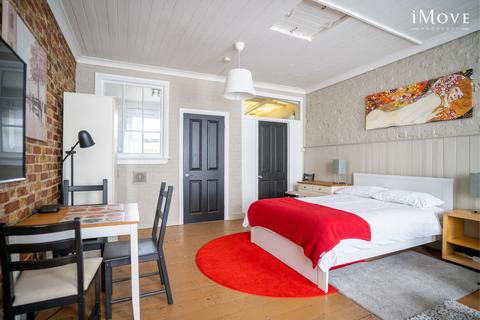 Terraced house for sale, Parker Road, Croydon CR0