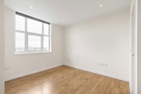 2 bedroom flat for sale, Bromyard Avenue, London W3