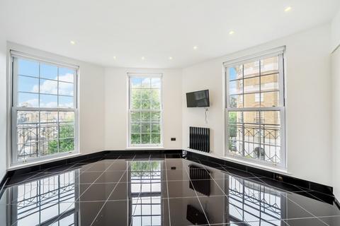 95 Chapman Square, London, SW19 5QW