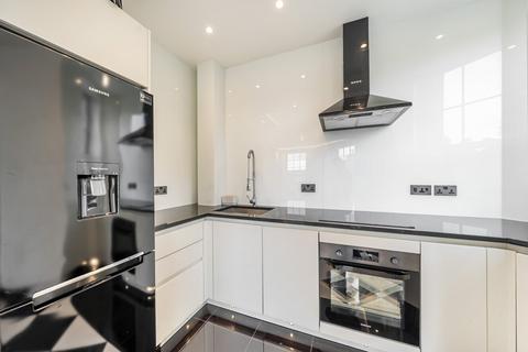 95 Chapman Square, London, SW19 5QW