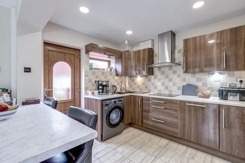 3 bedroom bungalow for sale, Chantry Walk, Wigan WN4