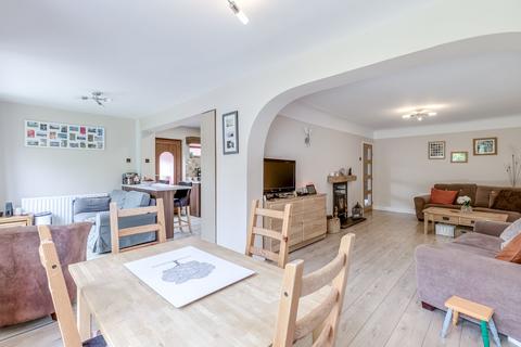 3 bedroom bungalow for sale, Chantry Walk, Wigan WN4