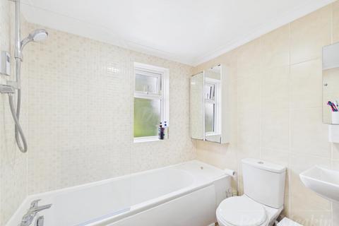 14 Princes Avenue, South Croydon, CR2 9BA
