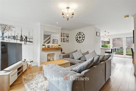 356 Linnet Drive, Chelmsford, CM2 8AL