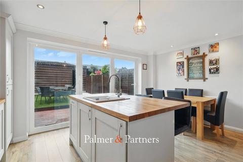 356 Linnet Drive, Chelmsford, CM2 8AL