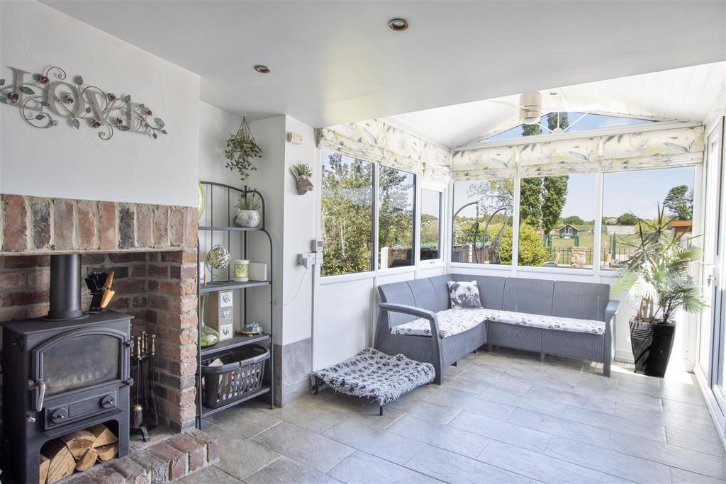 Family/Garden Room
