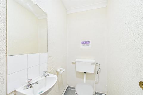 undefined, London Road, Slough, Berkshire, SL3