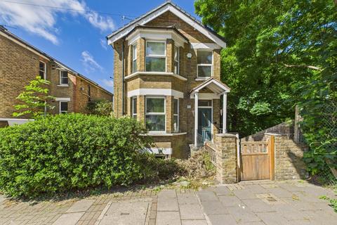 Ravensbourne Road, Bromley BR1