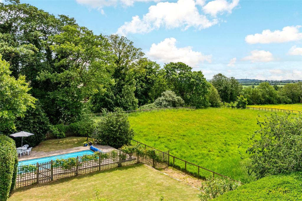 Pool/Paddock