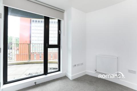 2 bedroom flat to rent, Pioneer Wharf, 6 Medway Street, Chatham, ME4