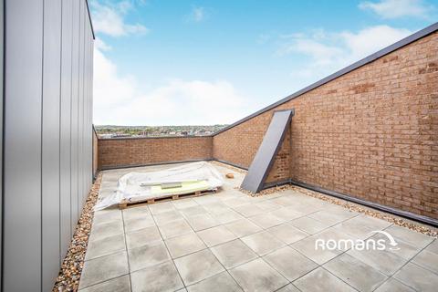 2 bedroom flat to rent, Pioneer Wharf, 6 Medway Street, Chatham, ME4