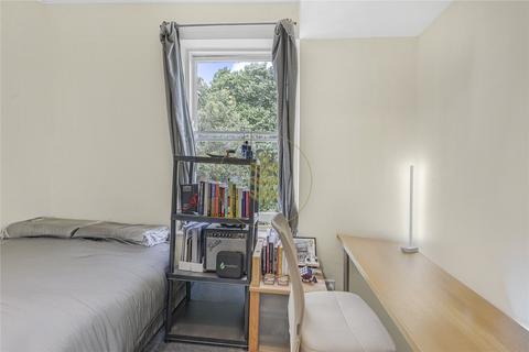 2 bedroom apartment for sale, Cleve Road, South Hampstead, London, NW6