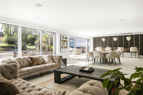 5 bedroom detached house for sale, Beech Hill Avenue, Hadley Wood, EN4