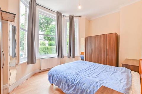 2 bedroom flat for sale, Willesden Lane, Brondesbury Park, London, NW2