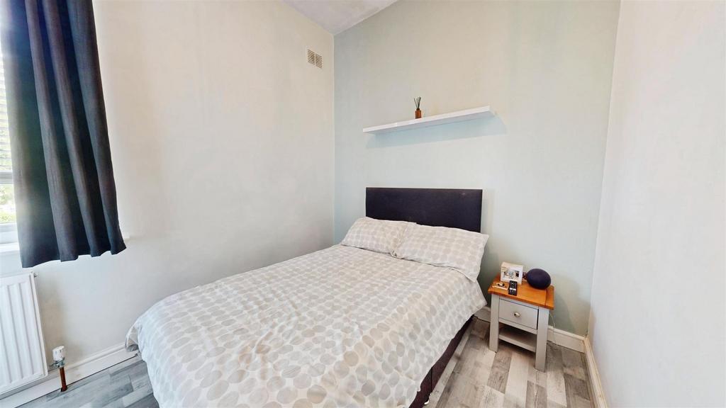 7c9a9a8b-1-Shelf-Moor-Road-06042025 132841.jpg