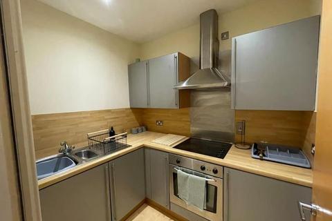 1 bedroom flat to rent, Flat 38, Samara Plaza, 205 Clarendon Road, Leeds, West Yorkshire, LS2 9DU